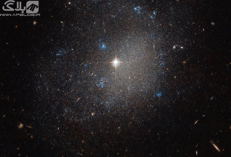 یک کهکشان ستارگان کوچک در صورت فلکی تازی‌ها